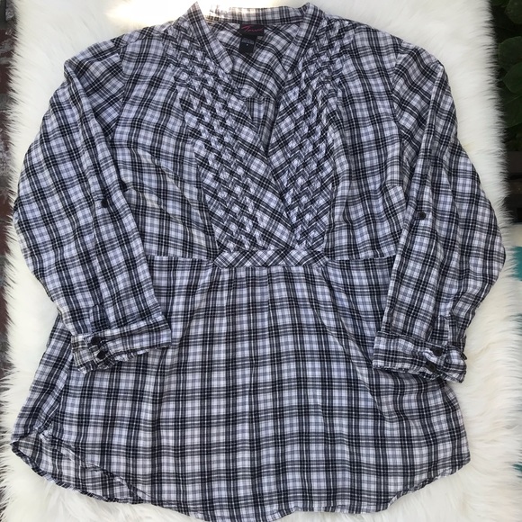 torrid Tops - Torrid Black and White Plaid Blouse - Sz 3 (22-24)